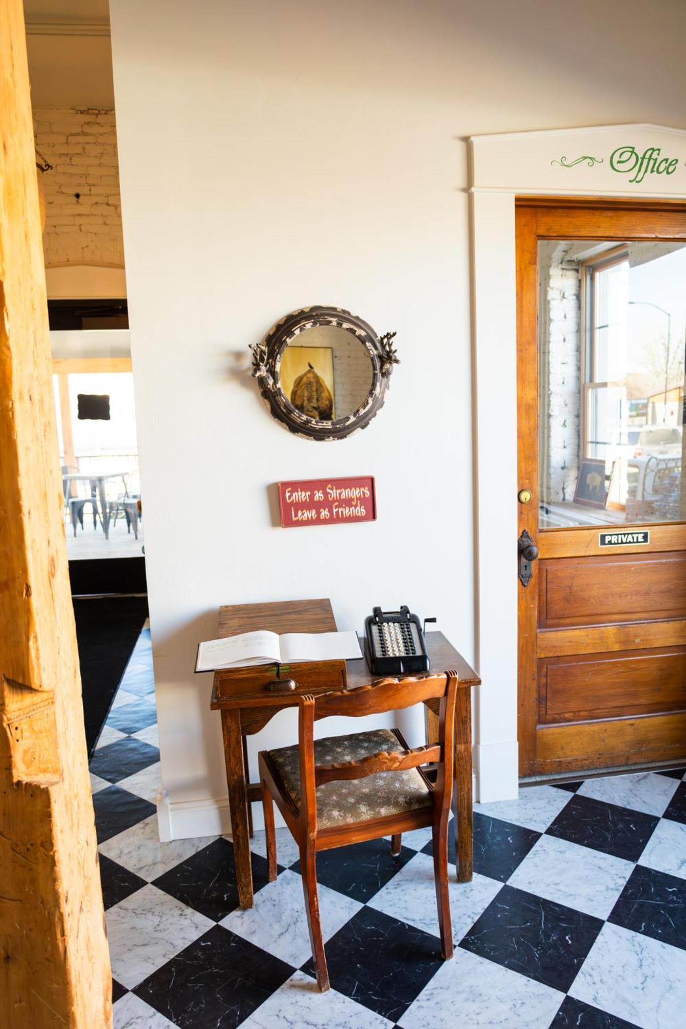 Lander Millhouse Otel Dış mekan fotoğraf